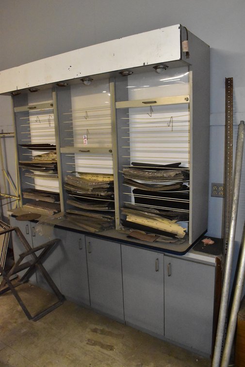 Display Rack Unit