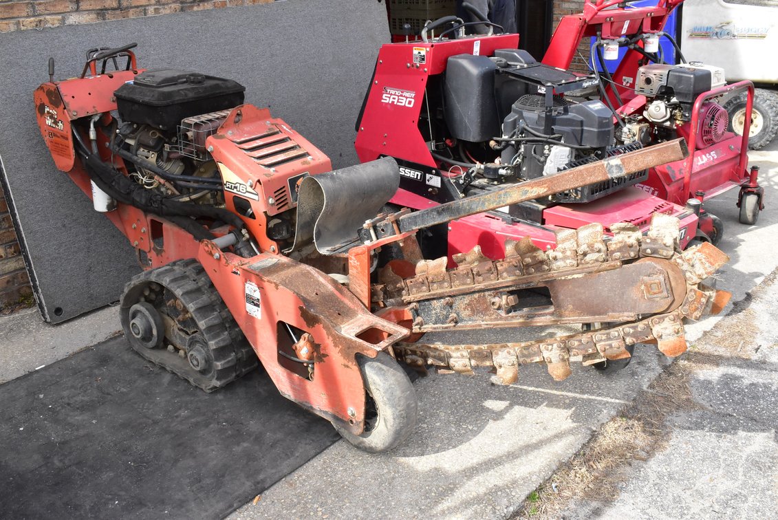 Ditch Witch RT16 Trencher *See Video