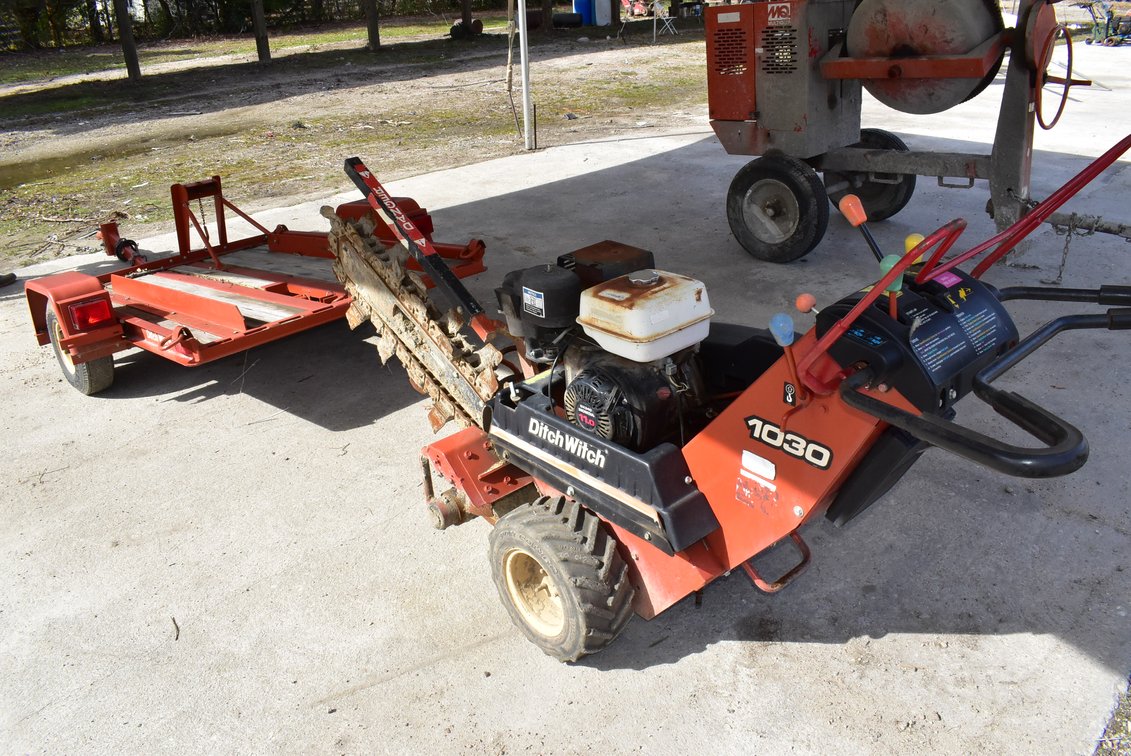 Ditch Witch 1030 Trencher w/ Trailer *See Video