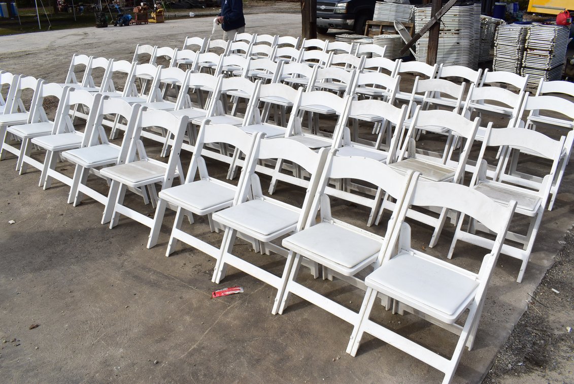 (53) Folding Chairs