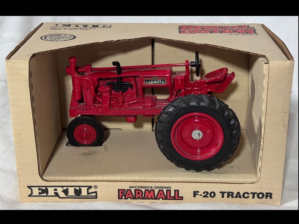 Farmall F-20