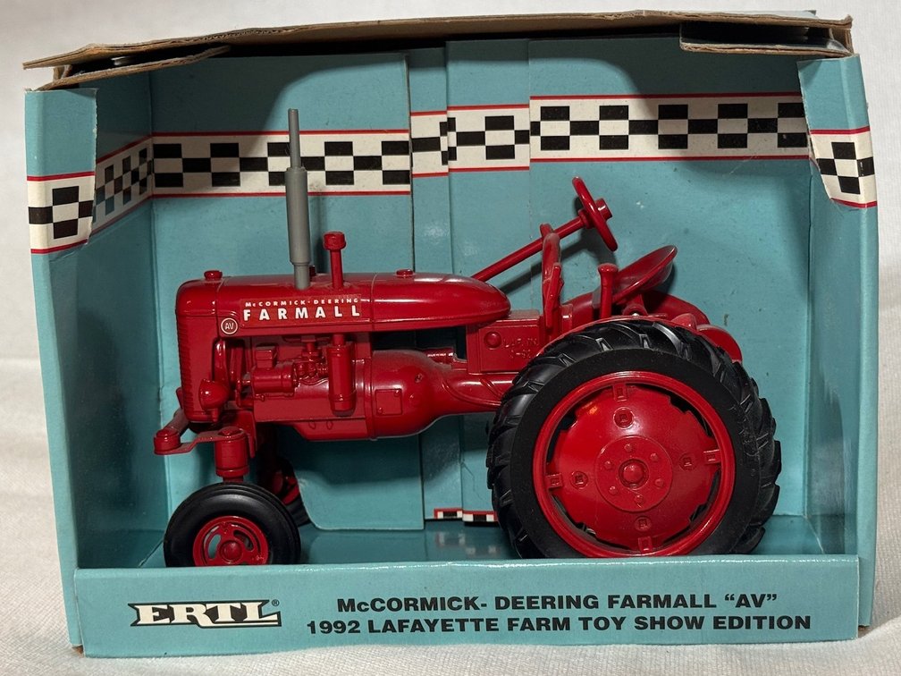 Farmall "AV"