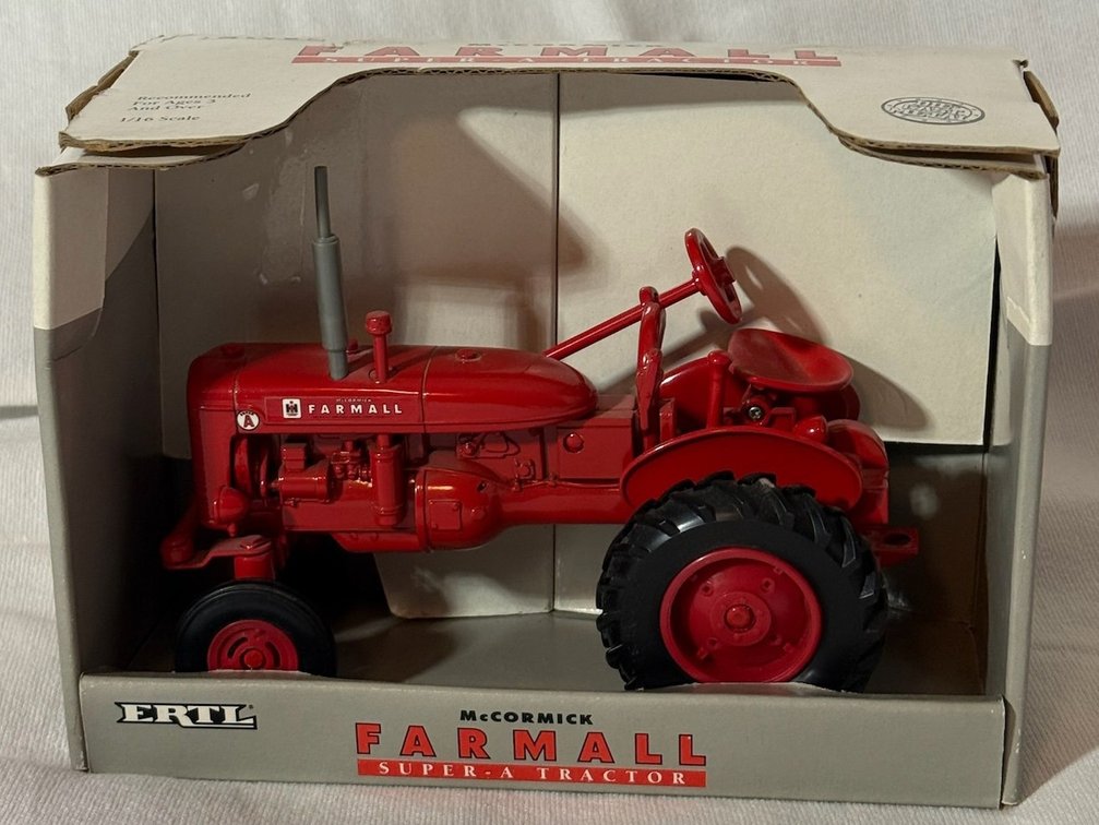 Farmall Super A
