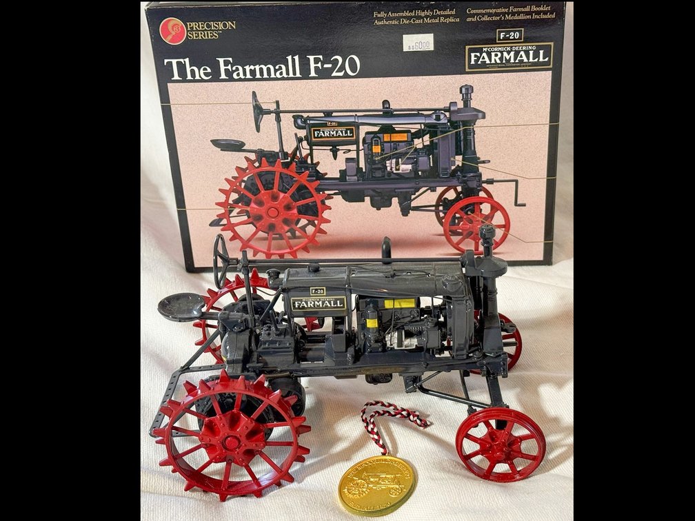 Farmall F-20
