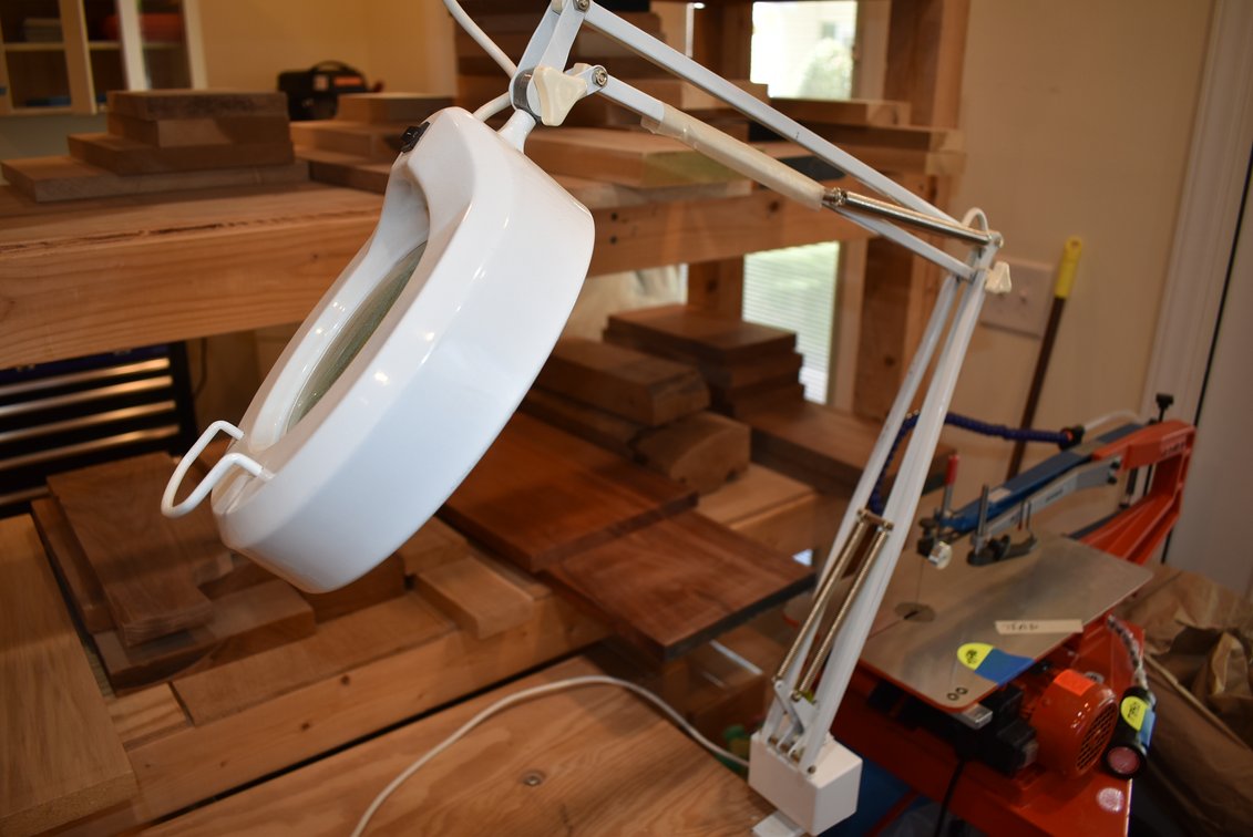 Magnifying Lamp Light