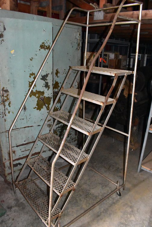 Dollymore Portable Stairs