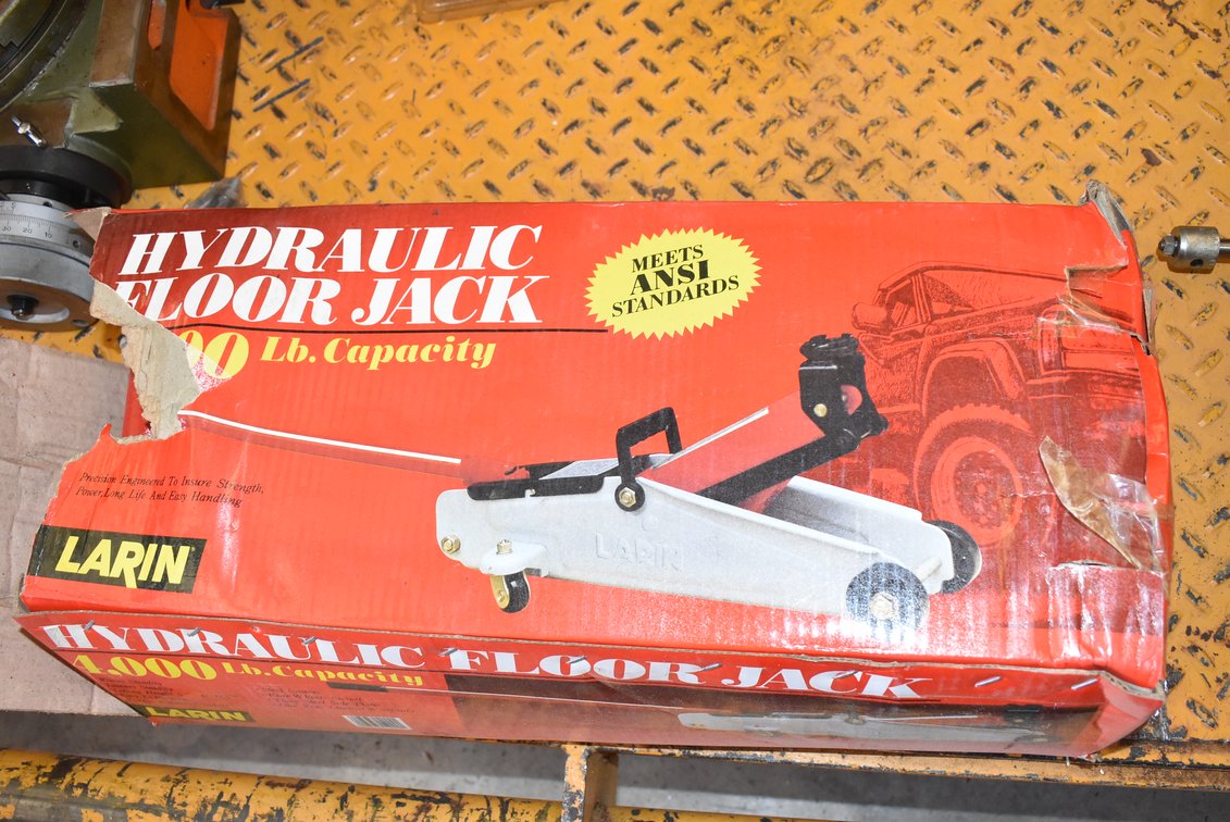 Larin Hydraulic Floor Jack
