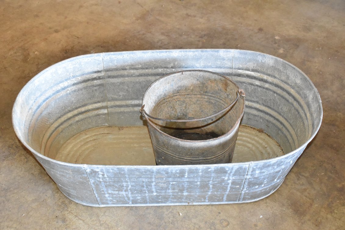 Galvanized Tub & Bucket