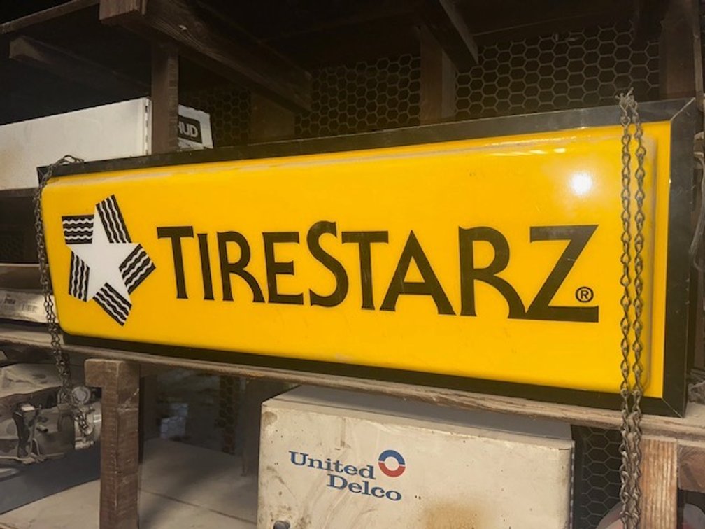 TireStarz Illuminated Sign