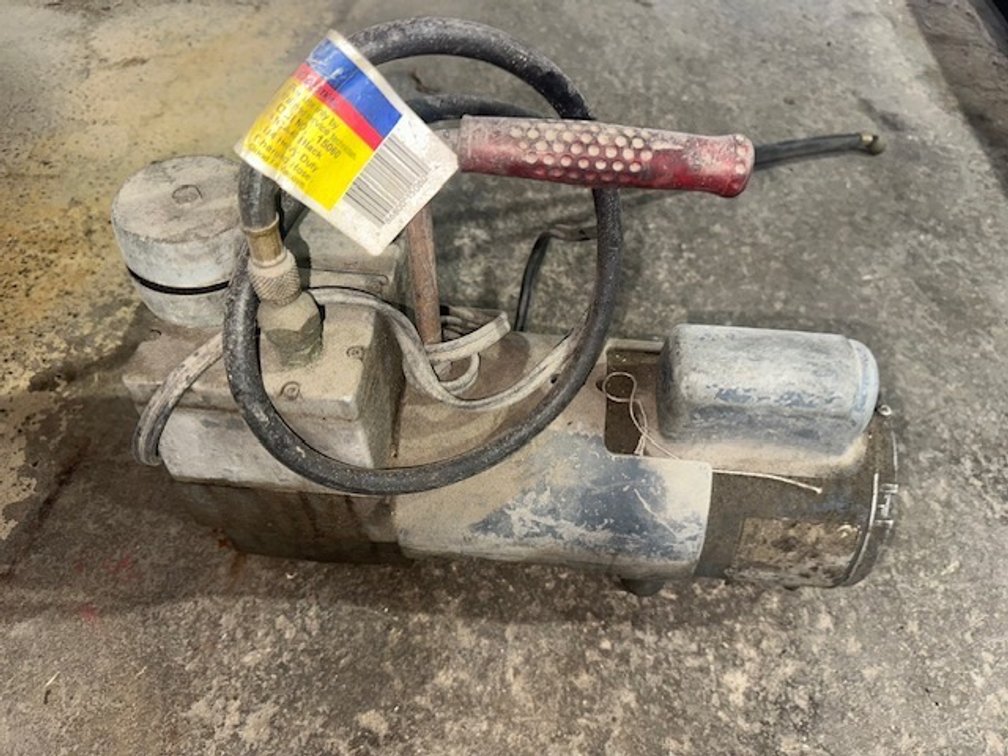 Vacuum Pump