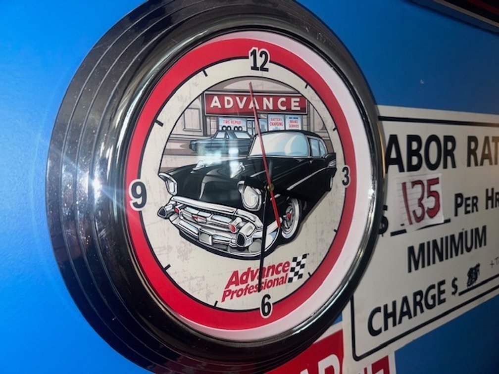 Advance Auto Clock