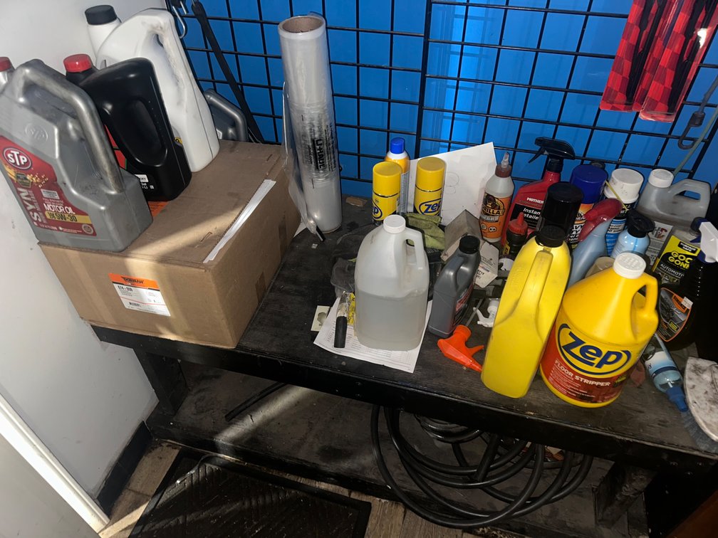 Hose & Contents Corner