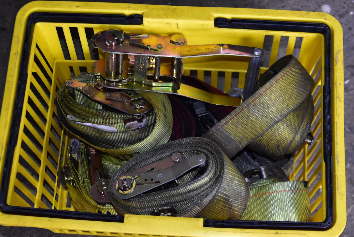 Yellow Basket Nylon Tow Straps