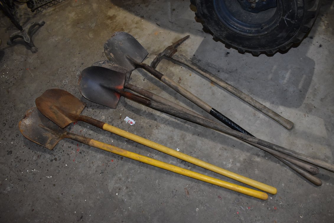 Shovels & Mattock