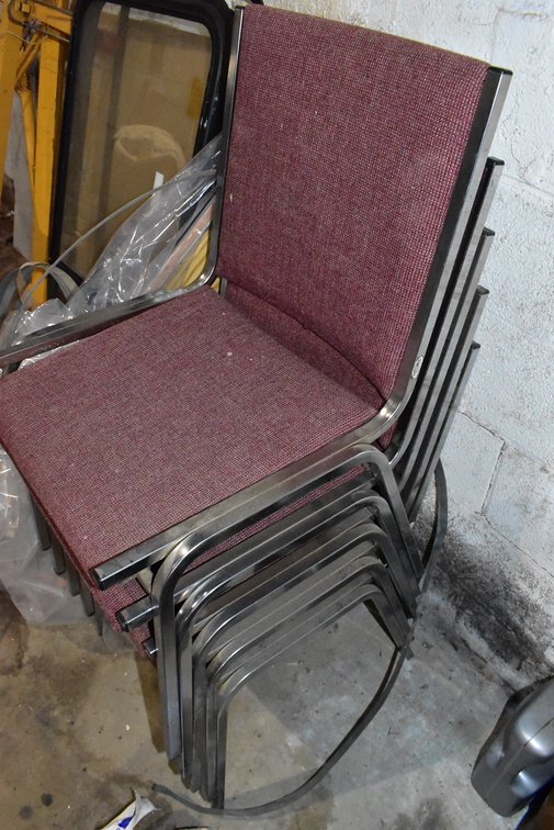 5 Stackable Chairs