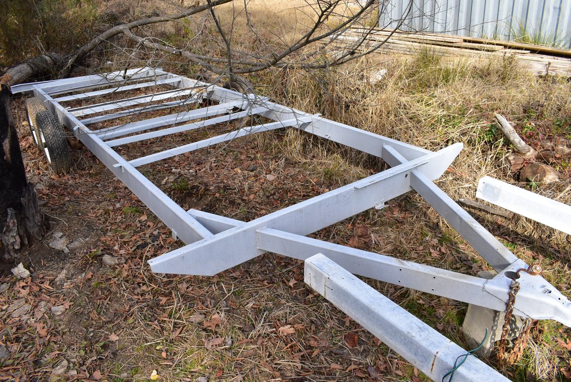 Dual Axle Trailer - NO Title