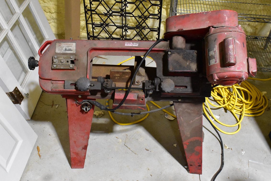 International Inc. Heavy Duty SS-450 Band Saw