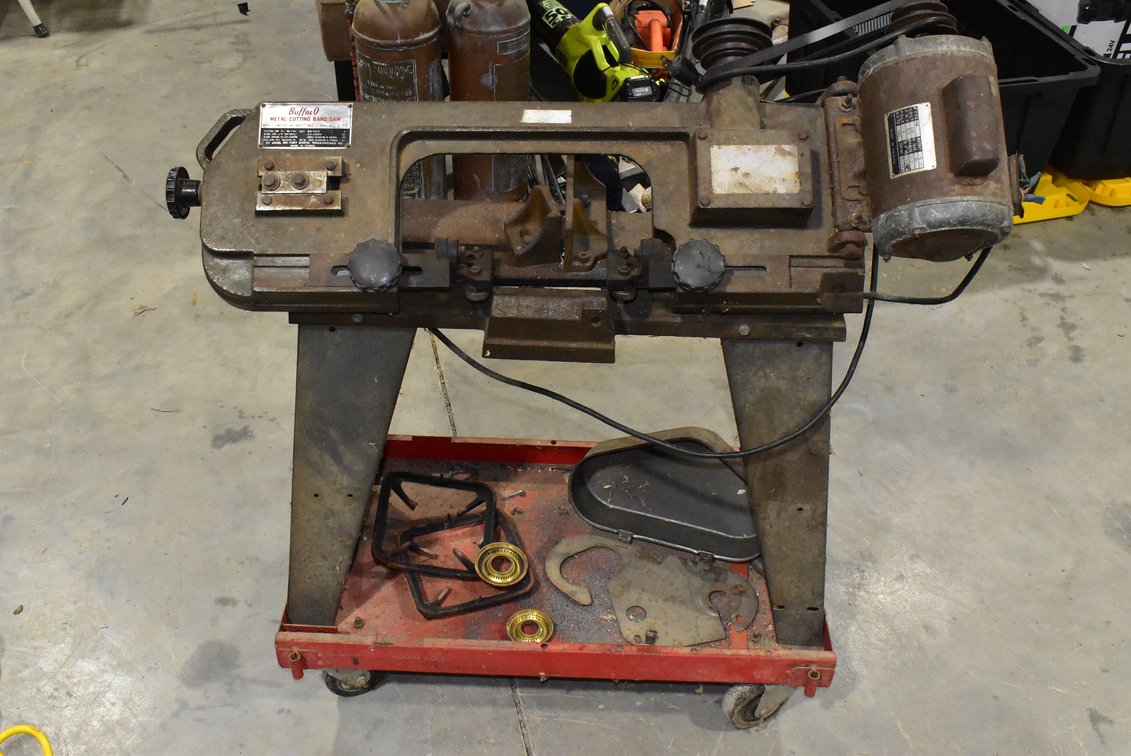 Buffalo Metal Cutting Band Saw