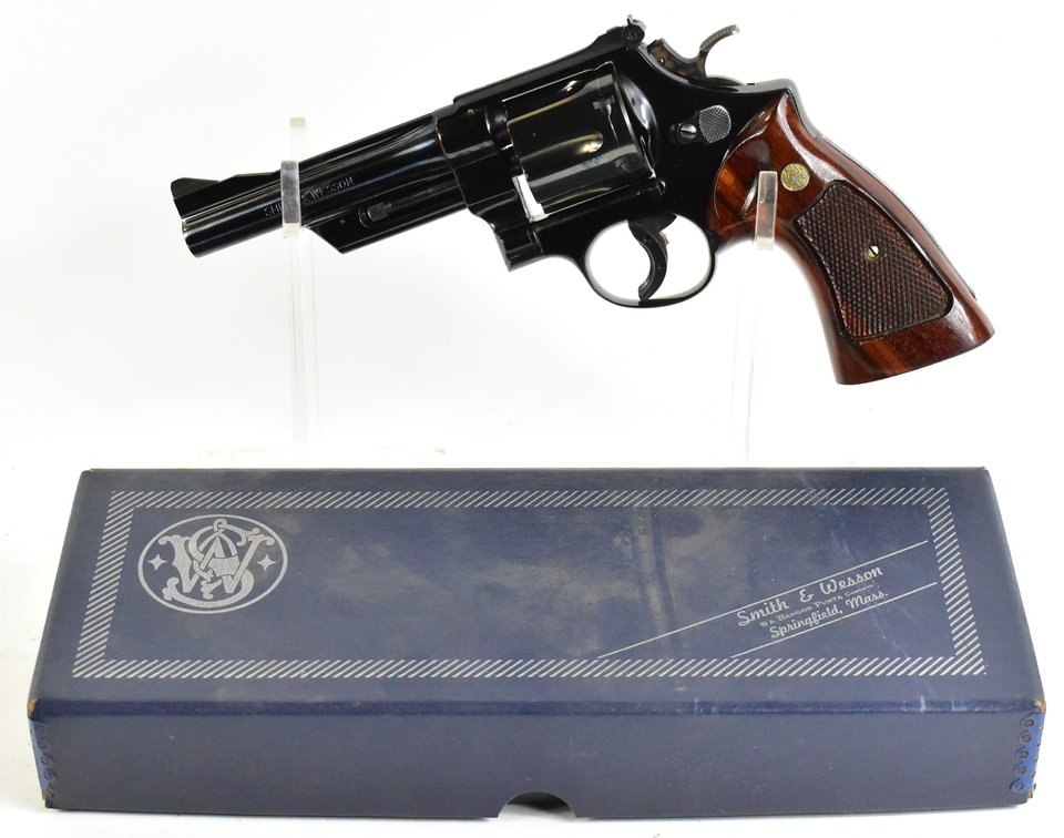 Smith & Wesson .357 Magnum Model 27-2 Revolver Pistol
