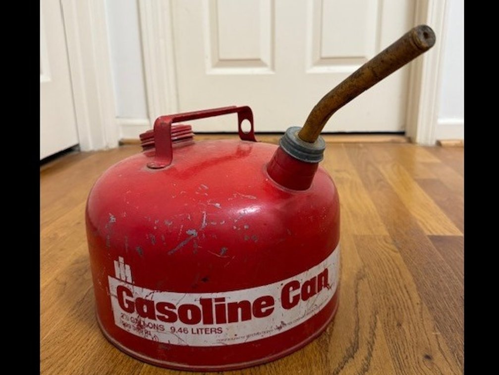 IH Gas Can