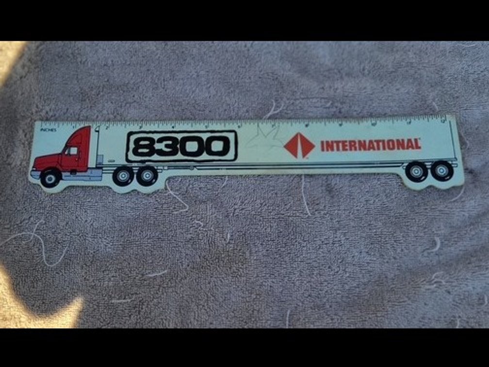 Navistar 8300 Ruler