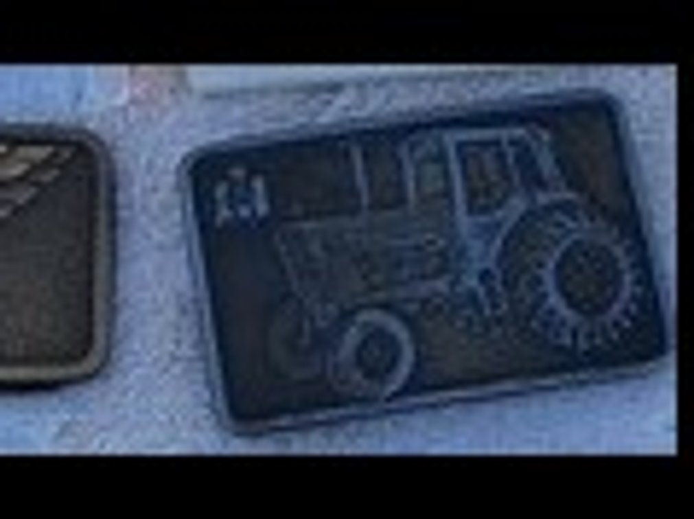 IH, CaseIH, Navistar Belt Buckles