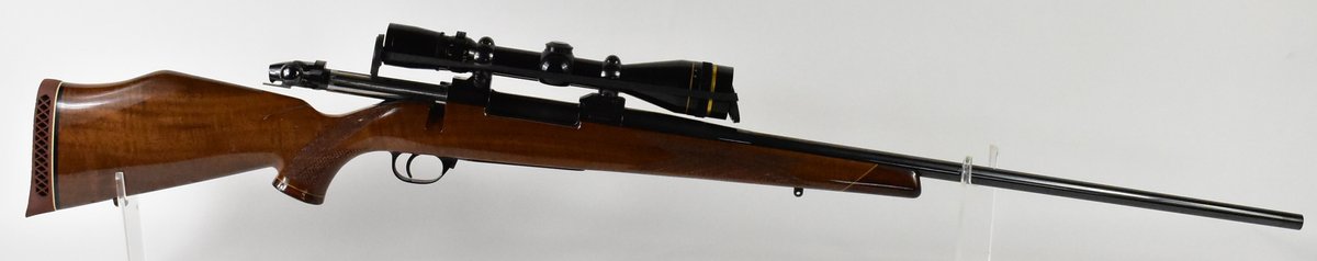 Weatherby Mark V .340 WBY MAG Rifle w/ Scope - “Weatherby Custom”
