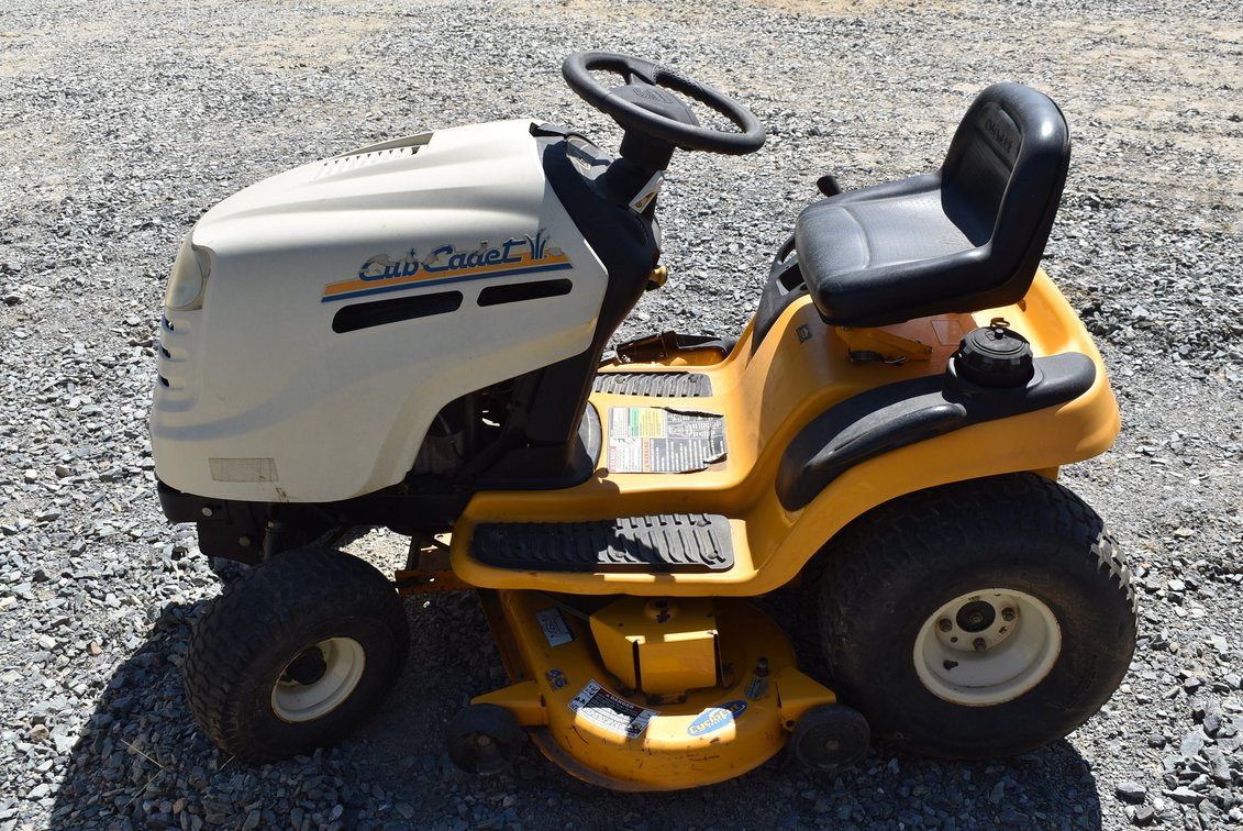 Cub Cadet LT1045
