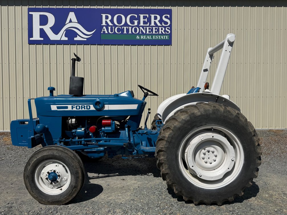 Ford 3600 Tractor *See Video