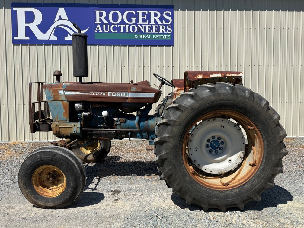 Ford 6600 Tractor *See Video