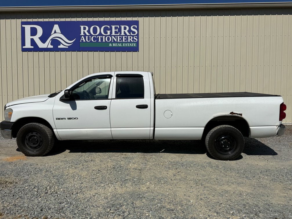 2007 Dodge Ram 1500 Truck *See Video