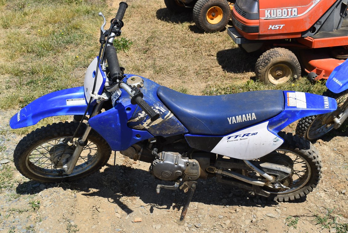 Yamaha TTR 90 Dirt Bike