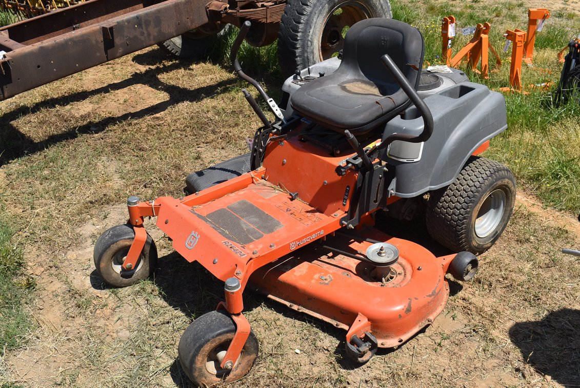 Husqvarna RZ5424 Zero Turn Mower