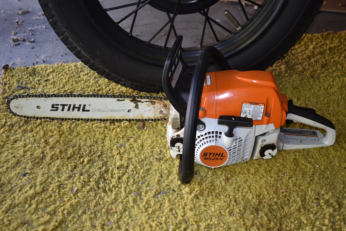 Stihl MS251C Chainsaw