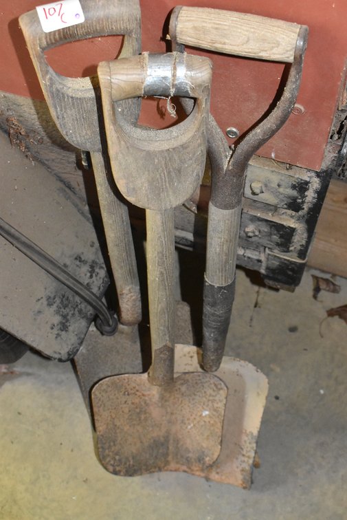 Vintage Shovels