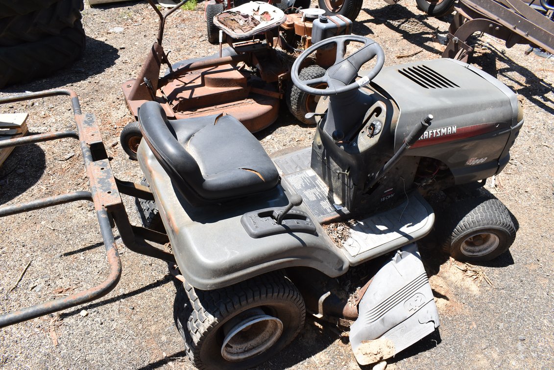 Craftsman LT 1000 Mower