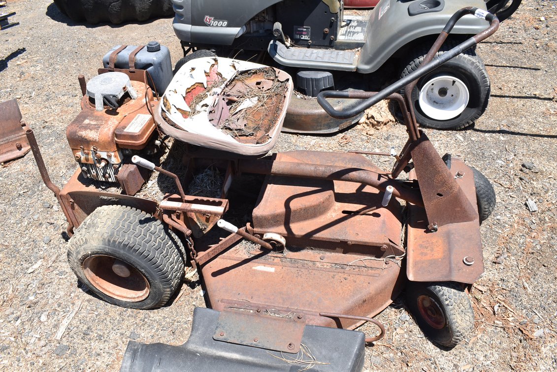 Riding Lawn Mower