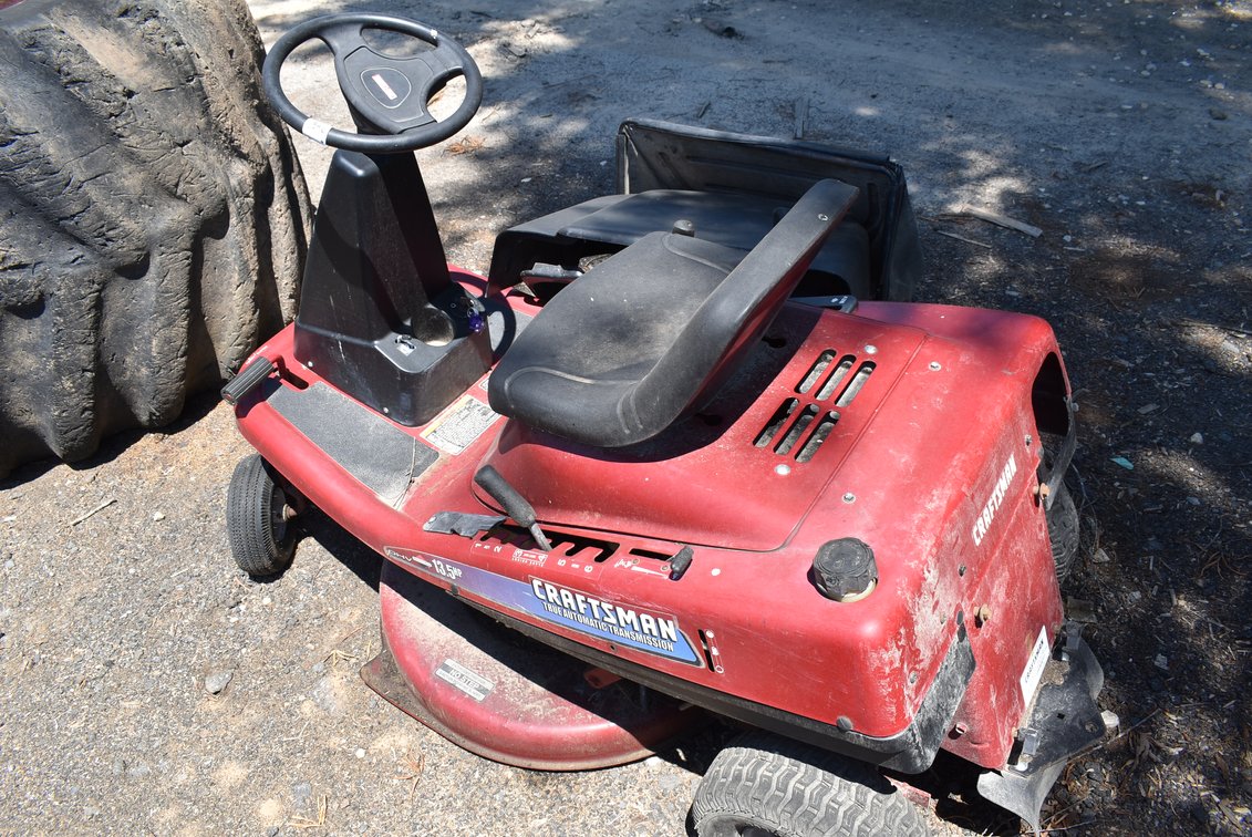 Craftsman Riding Lawn Mower