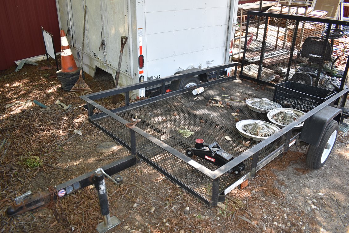 Carry-On Utility Trailer