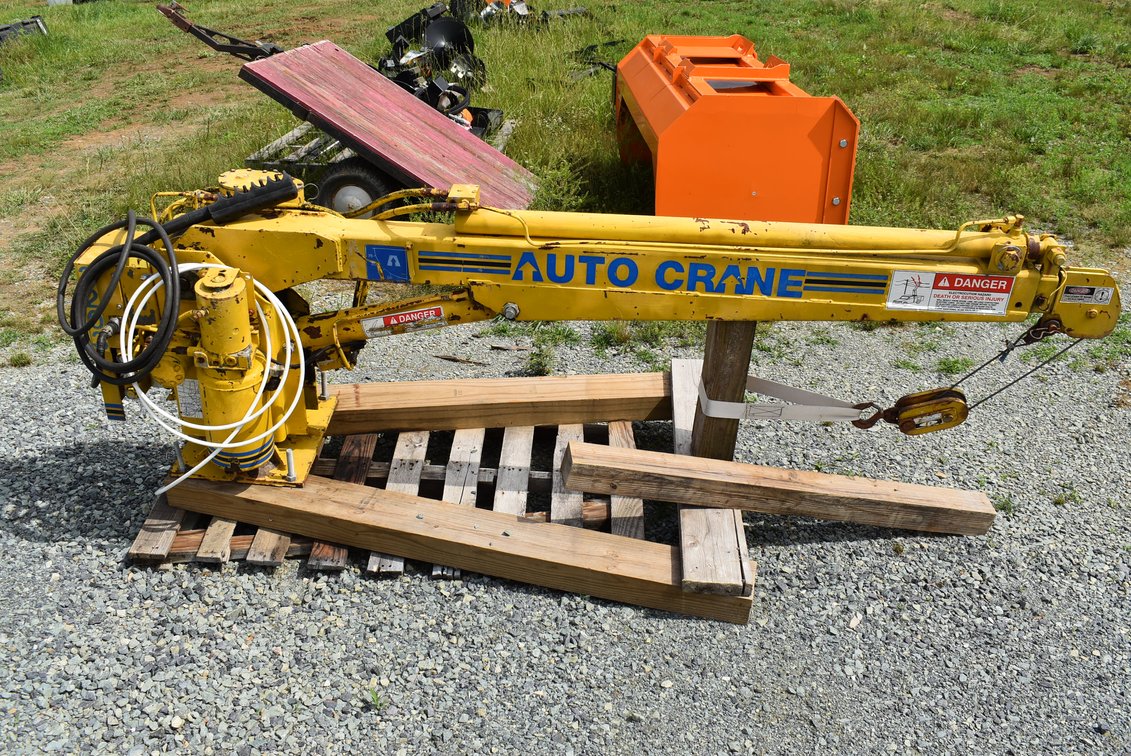 Auto Crane Service Crane