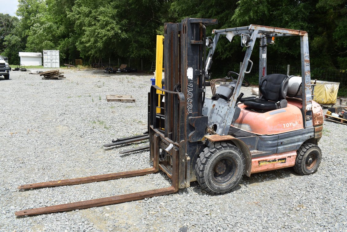 Toyota Forklift *See Video