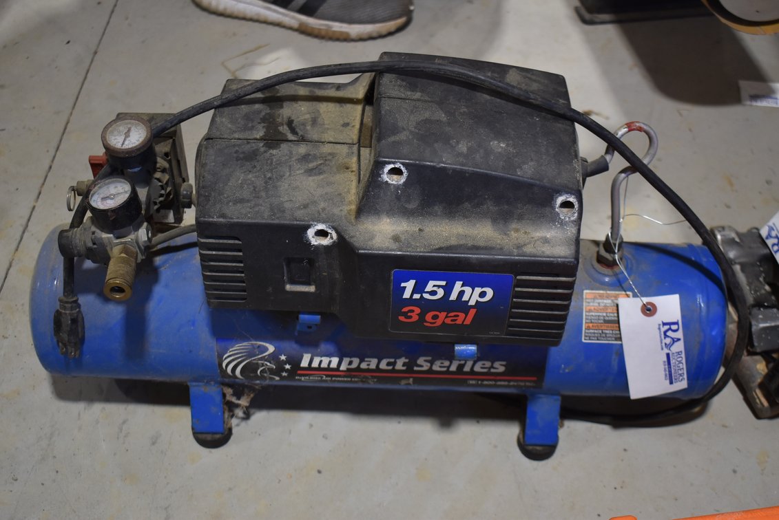 DeVilbiss Air Compressor