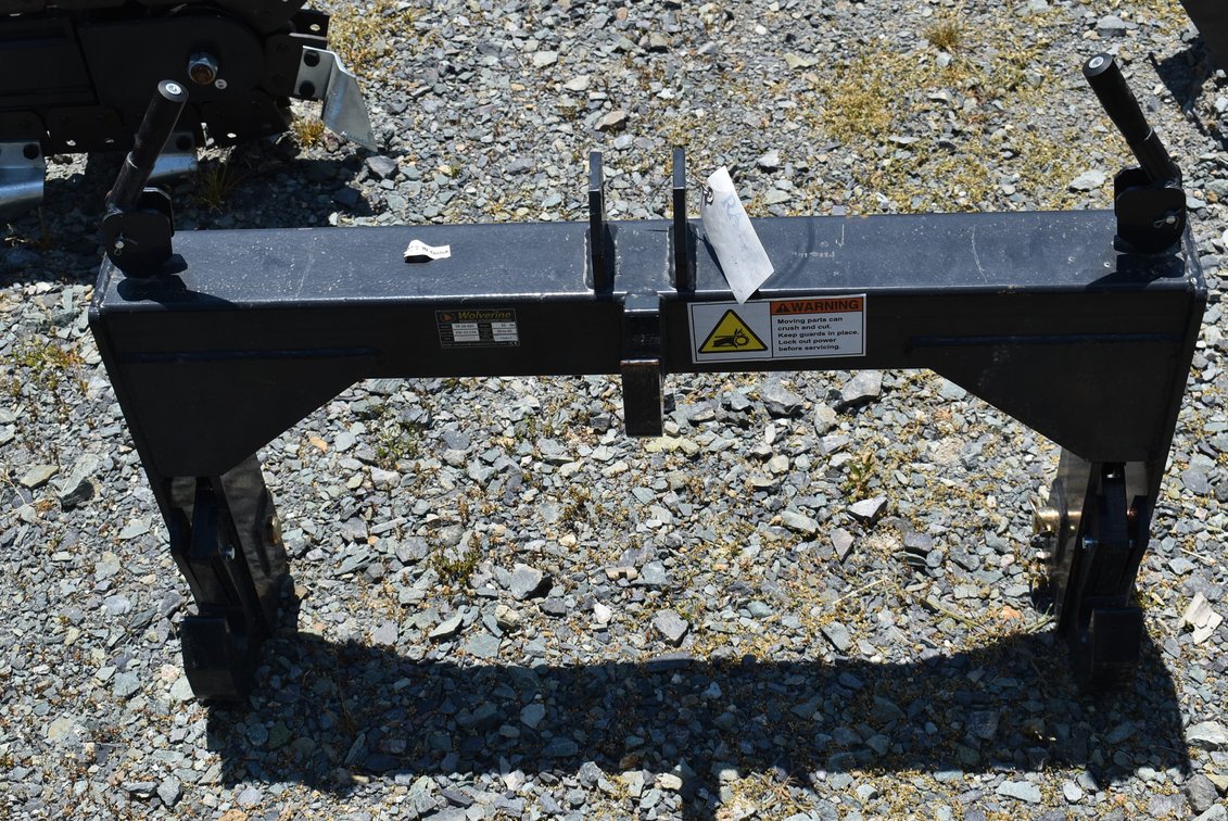 Wolverine Quick Hitch Adapter