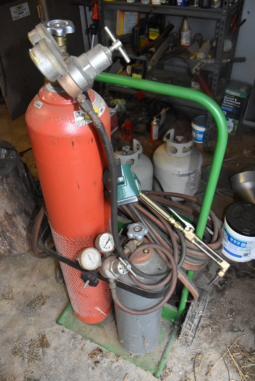 Oxy-Acetylene Torch w/ Tanks & Cart