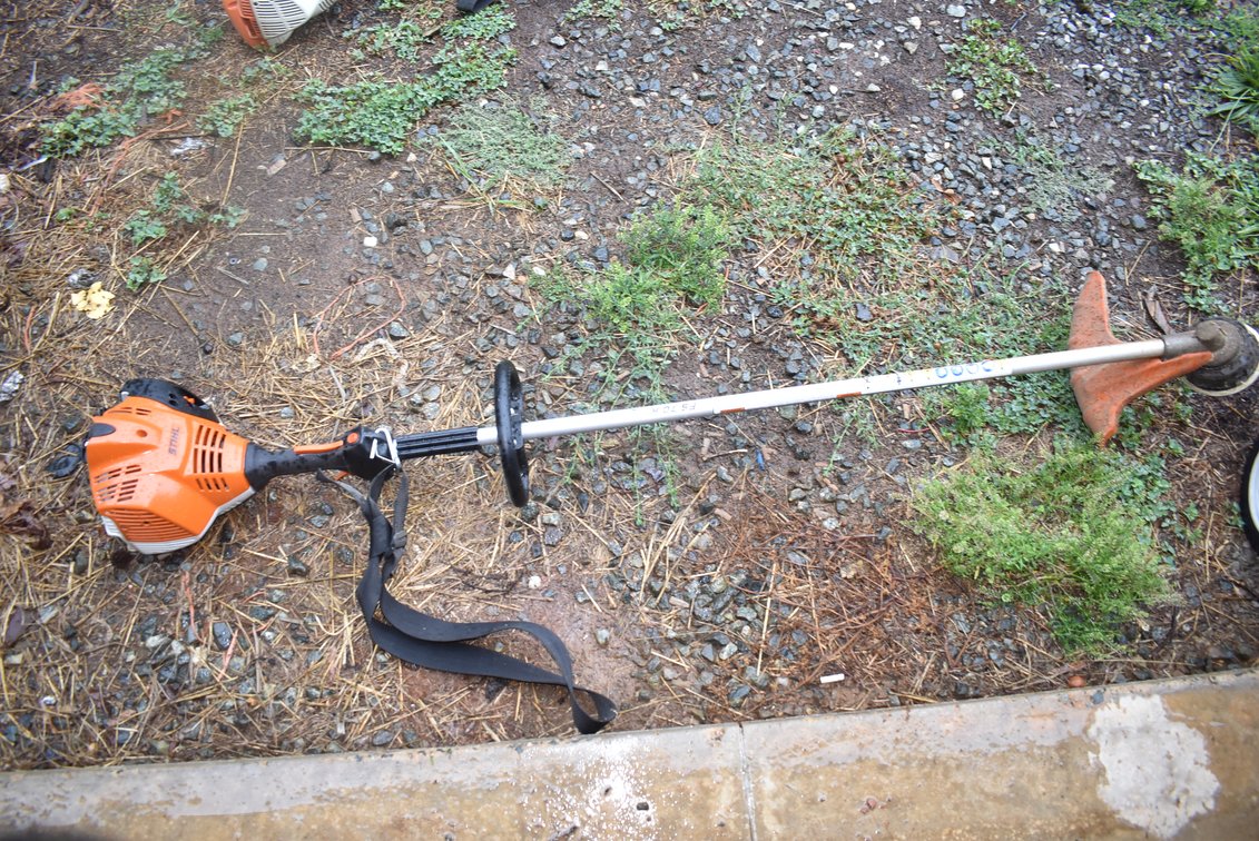 Stihl FS70R Weedeater
