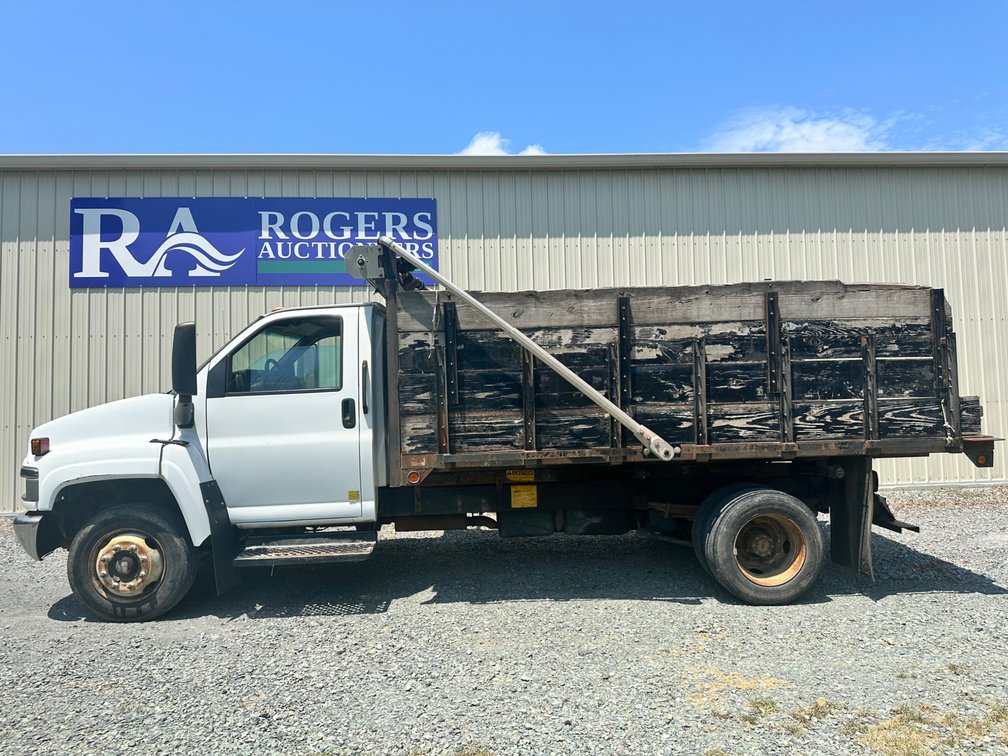 2004 Chevrolet Dump Truck *See Video