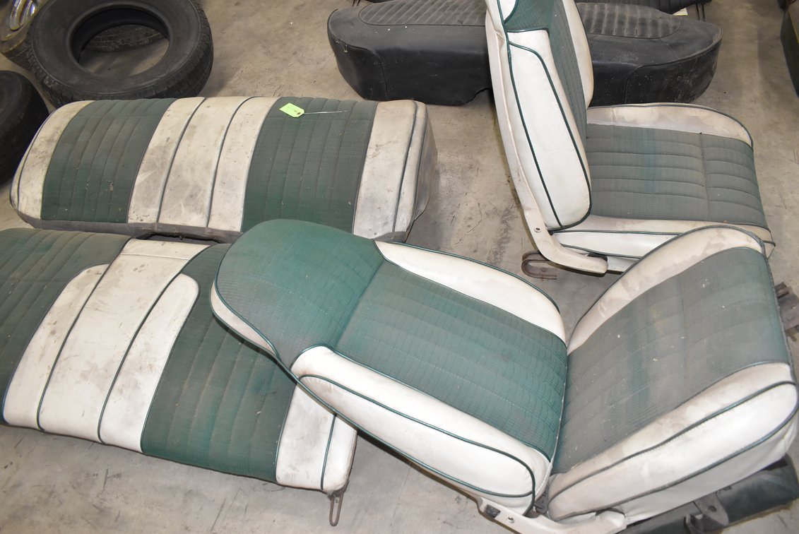 70s C Body Seats
