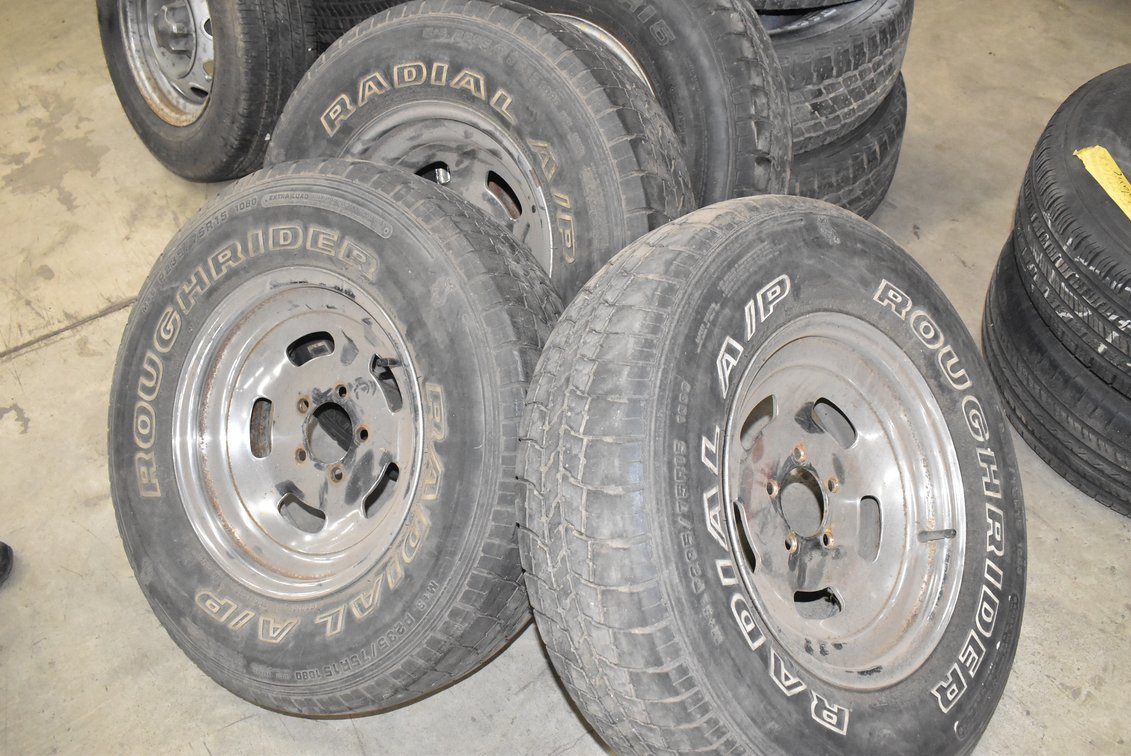 P235/75R15 Tires & Wheels