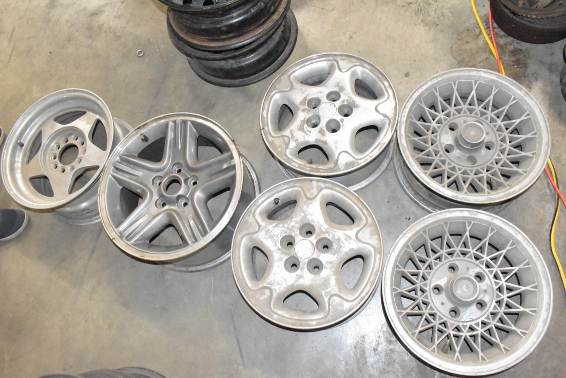 (6) Wheels