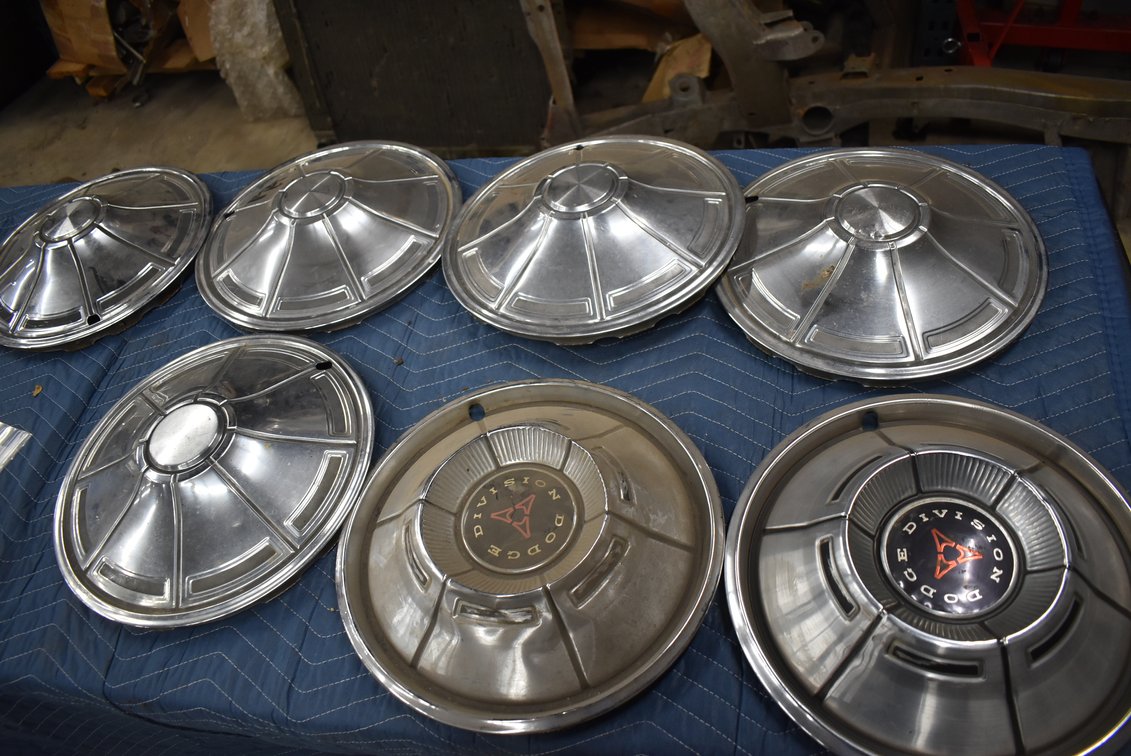 (7) Hubcaps